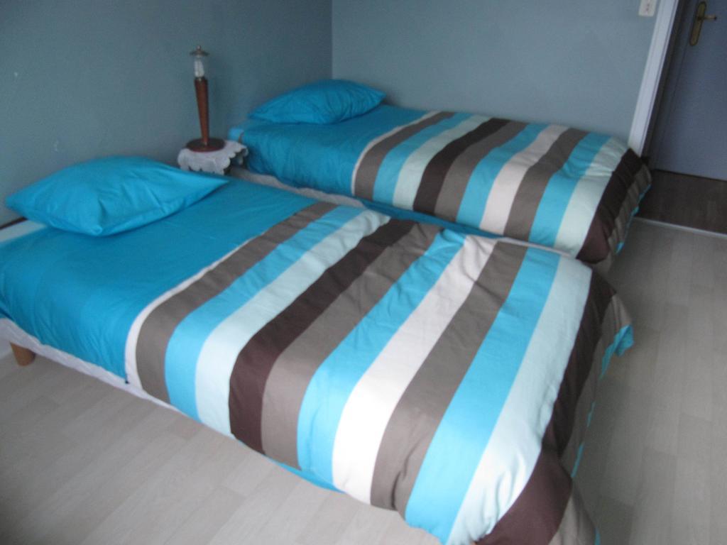 Chambres D'Hotes La Pinderie Val-Couesnon Δωμάτιο φωτογραφία